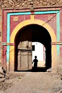 Kylie_BoyinMoroccanDoor